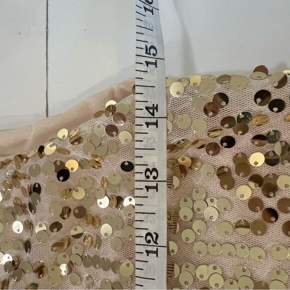 NWT Sequin Tank Top by Daniya Fits Medium Gold Metallic Sequins Sleeveless Party - Picture 6 of 6